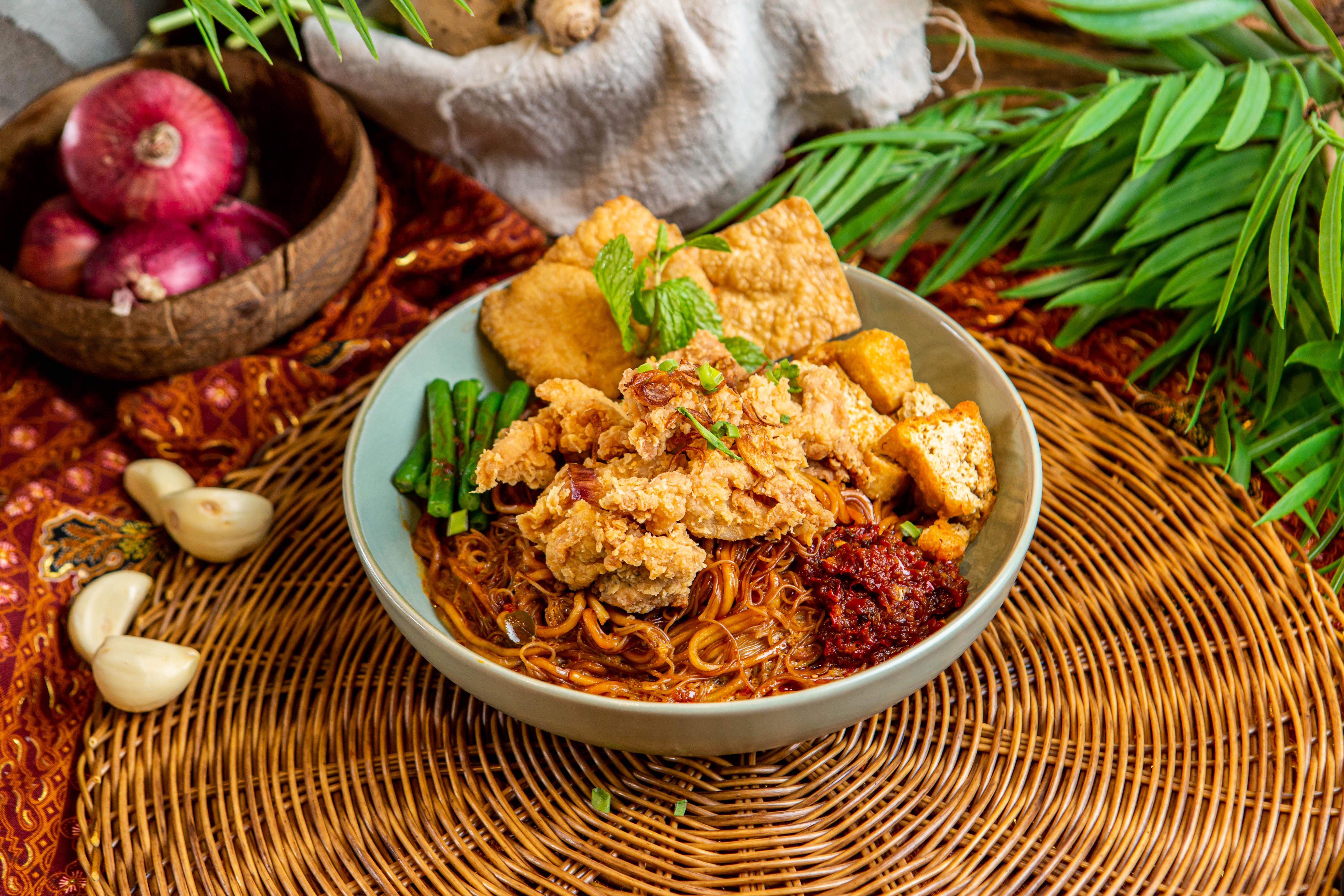 Bolo Sunny Crispy Chicken Rice